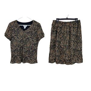 VTG J.B.S. LTD Animal Print Skirt Set Size 16P Retro